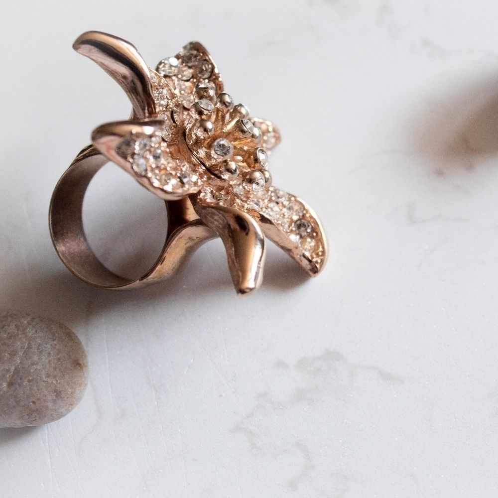 Flower ring crystals rose gold tone - Picture 3 of 5